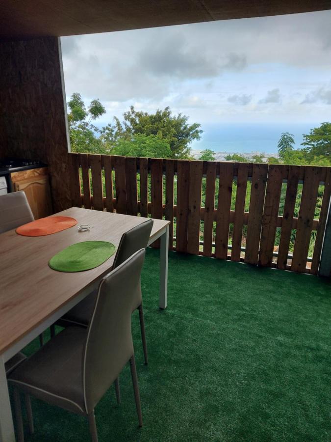 Grand T3 - Bellepierre St Denis Apartment Le Brule Екстериор снимка
